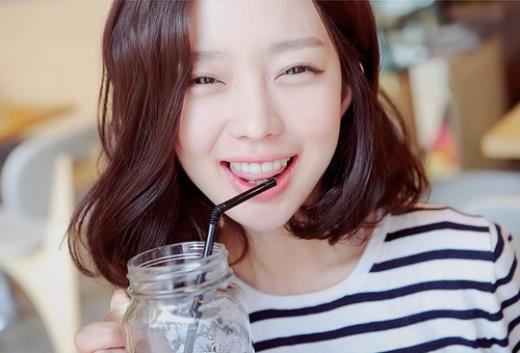 阳光简短励志唯美句子8个字