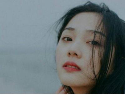 晚上给女友发关心短信